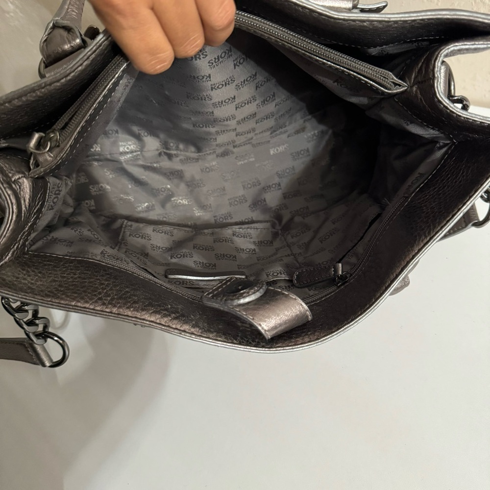 Michael Kors Satchel - Picture 16 of 16